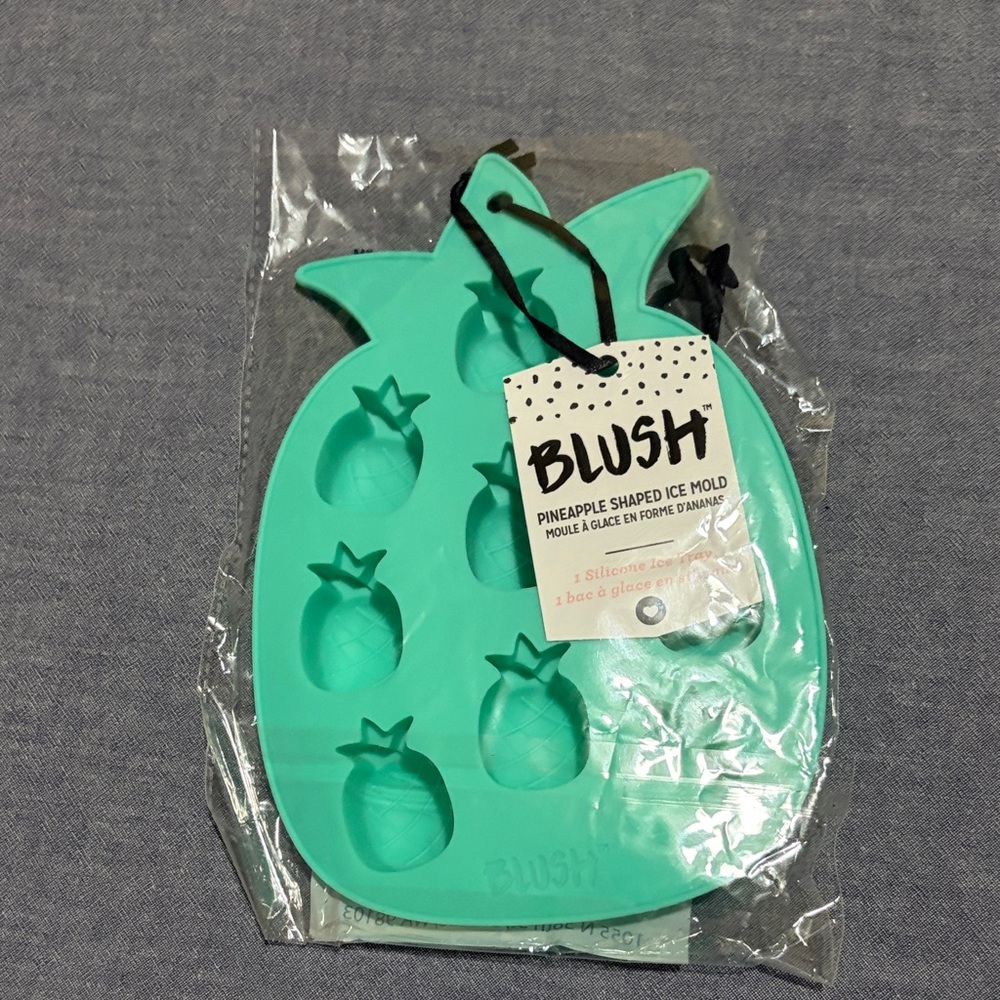 Blush Pineapple Silicone Mold